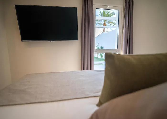 Hl Miraflor Hotel