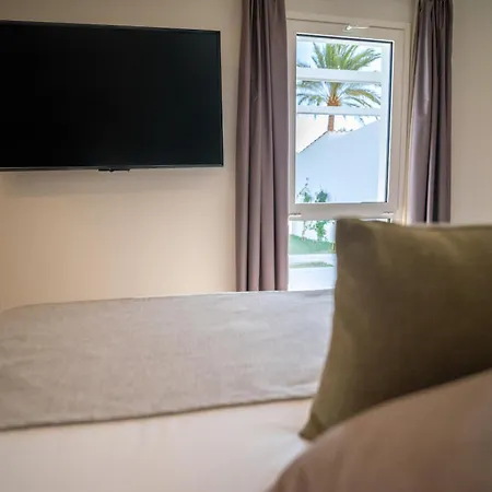 Hl Miraflor Hotel